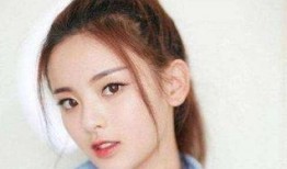 娱乐圈八卦女星最新爆料,揭秘某当红明星不为人知的秘密